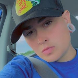 Meet your Posher, Chaz